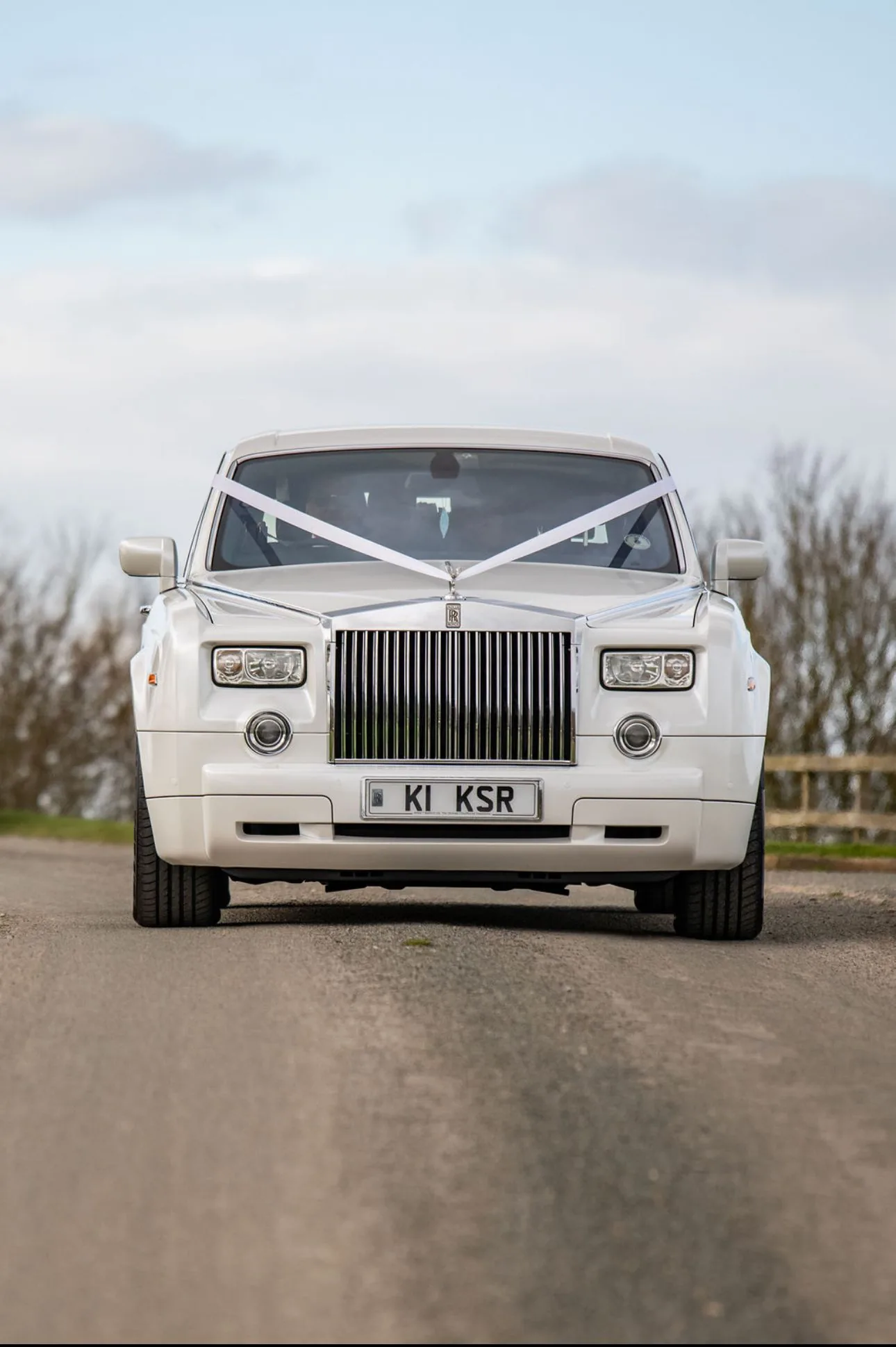 Rolls-Royce Phantom at a wedding or event venue, view 2